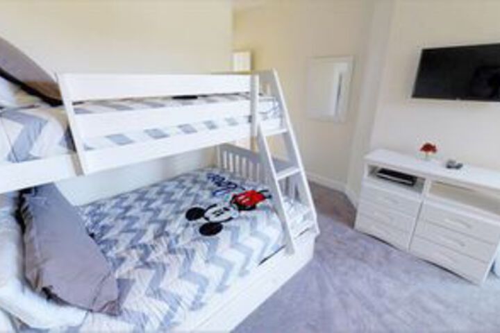 Room 67 of 279