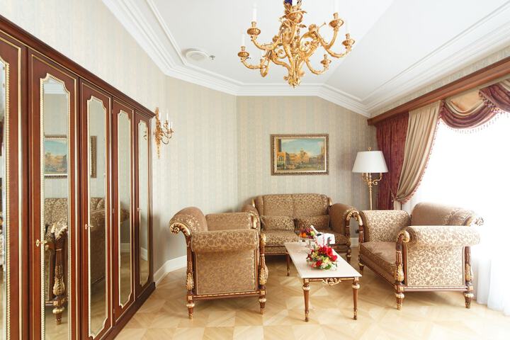 Room 48 of 137