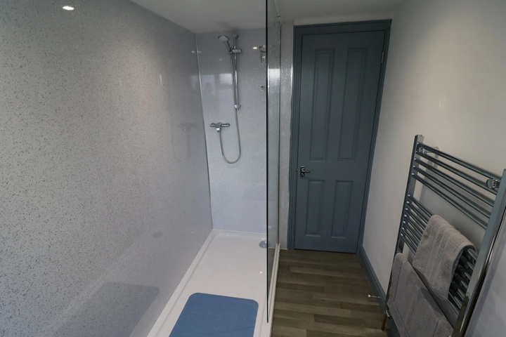 Room 2 of 15