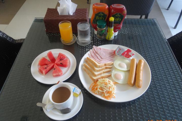 Breakfast/Coffee Service 54 of 61