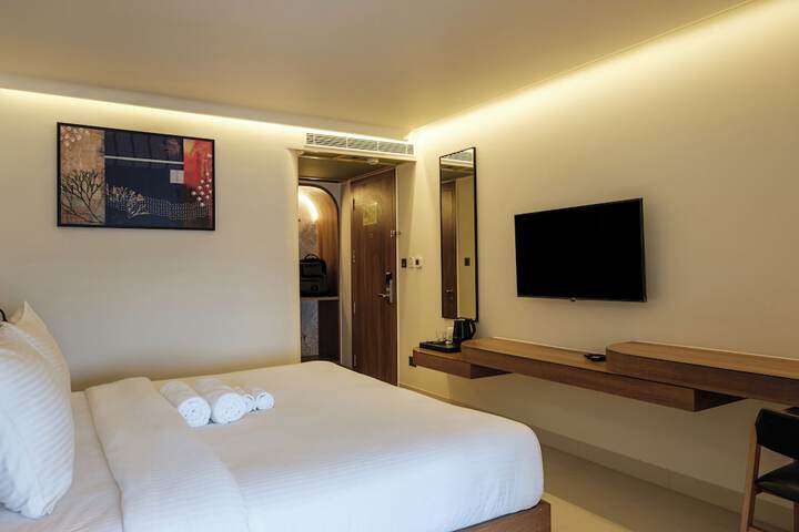 Room 40 of 141