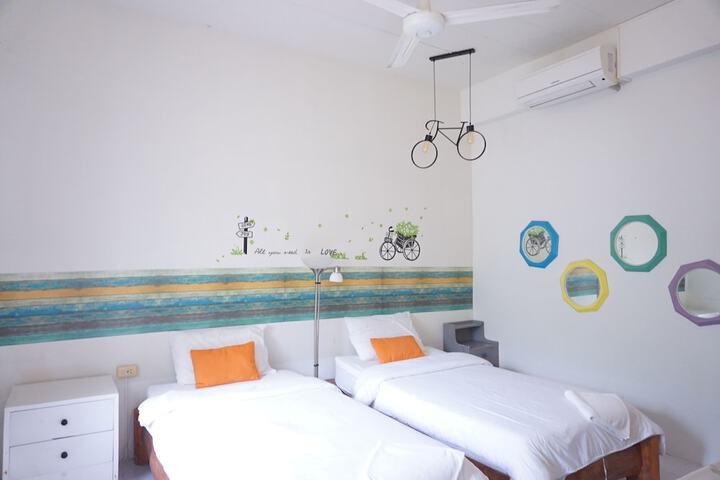 Room 15 of 104