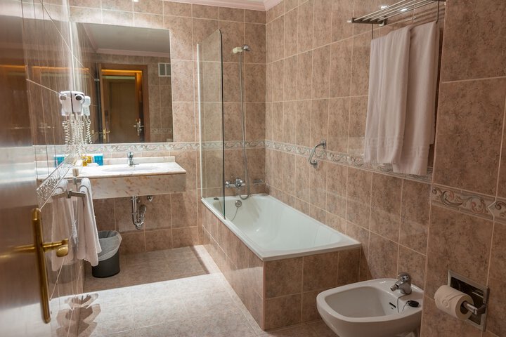 Bath Photo