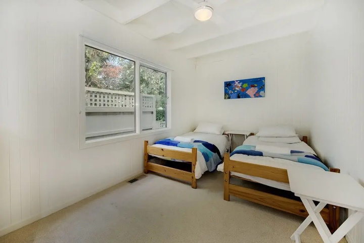 Room 2 of 13