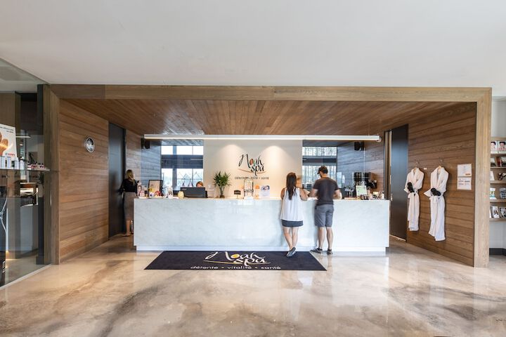 Hotel Interior 52 of 125