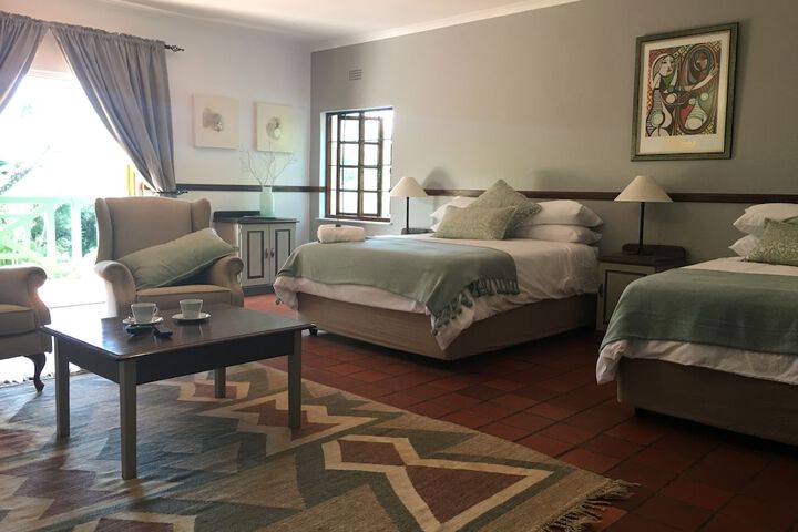 Room 6 of 37