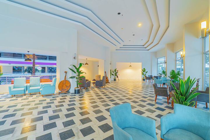 Hotel Interior 7 of 74