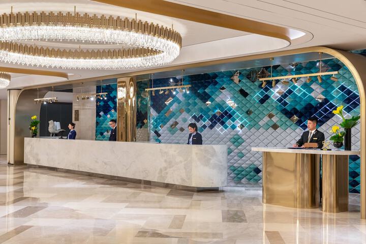 Hotel Lobby