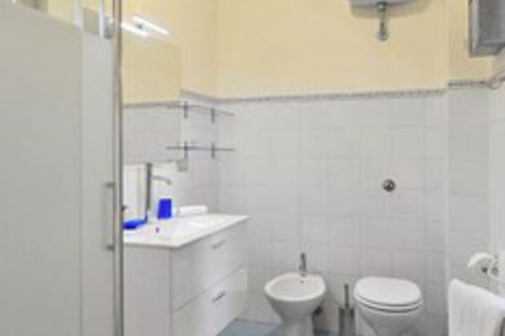 Room 2 of 26