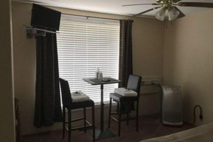 Room 14 of 20