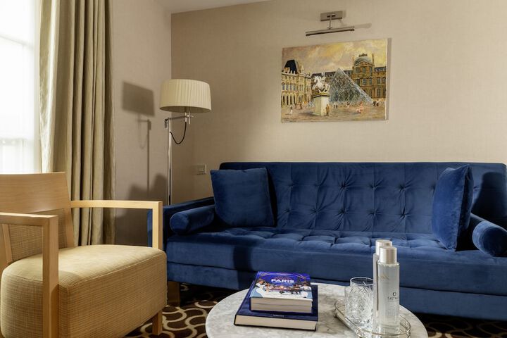 Room 49 of 79