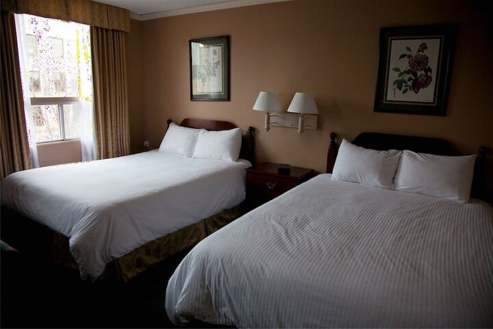 Room 6 of 49