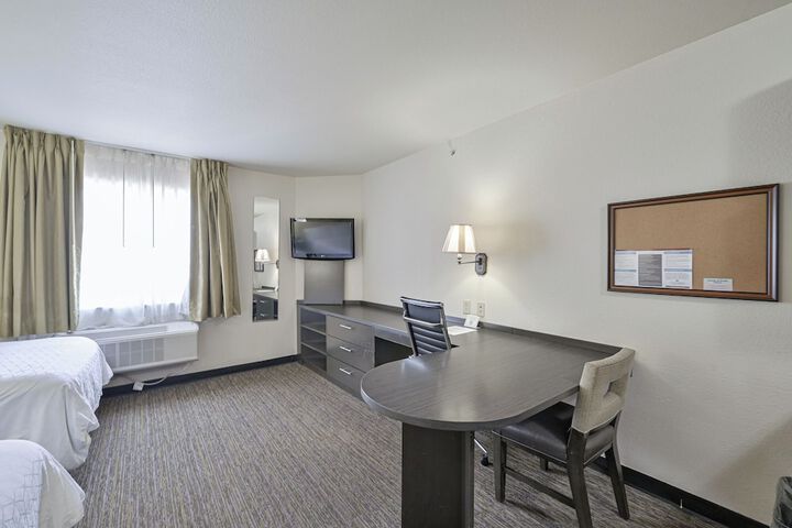 Room 16 of 29