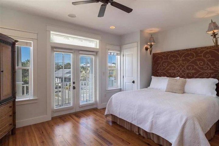 Image of The Crystal Beach House - 1768742