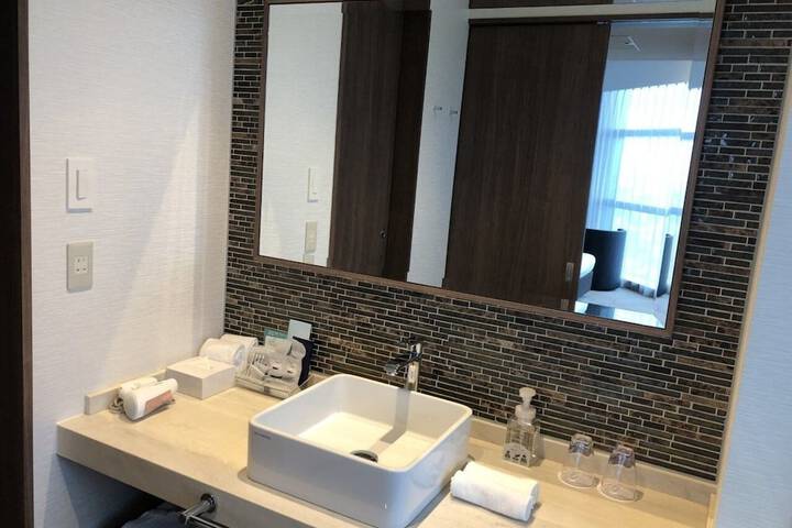 Room 18 of 62