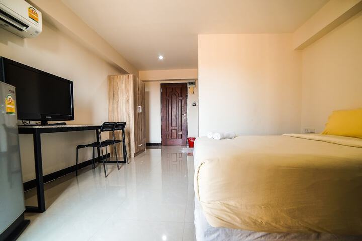 Room 21 of 66