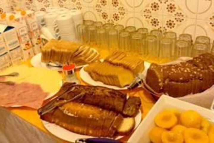 Breakfast/Coffee Service 6 of 19