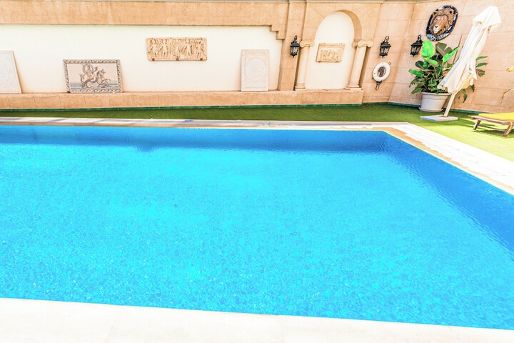 Pool 63 of 109