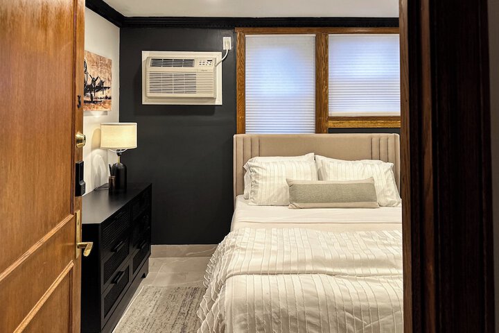 Room 21 of 84