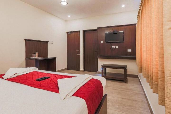 Room 10 of 25