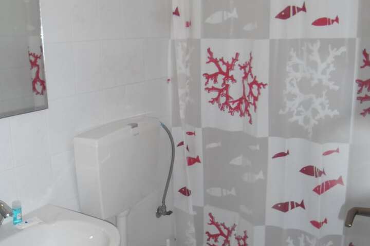 Room 15 of 22