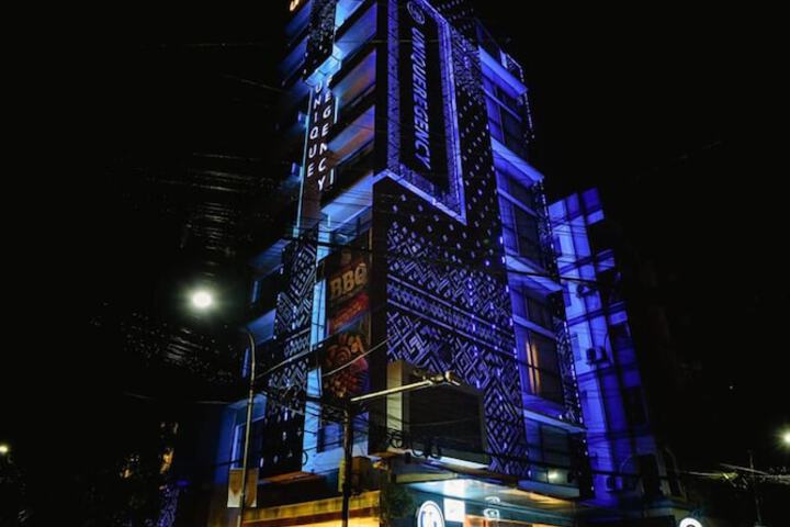Hotel 52 of 55