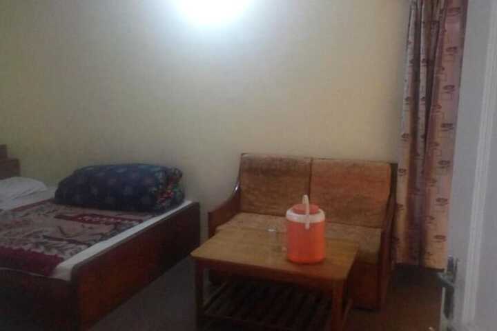 Room 8 of 23