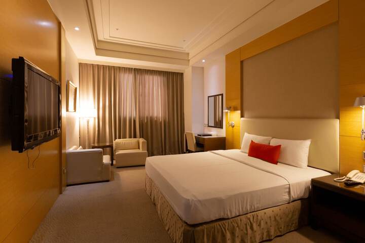 Room 28 of 57