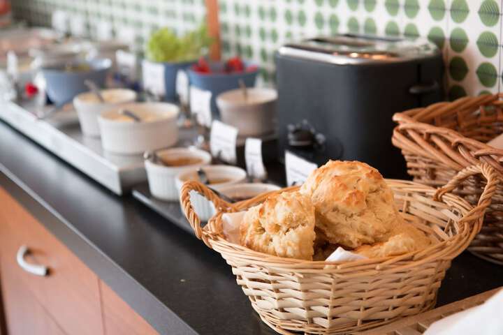Breakfast/Coffee Service 82 of 97