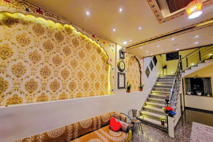 Hotel Interior 2 of 11