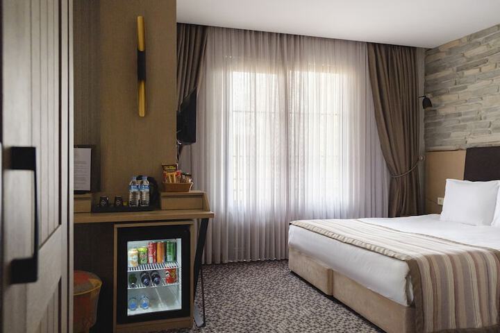 Room 21 of 107