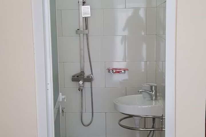 Room 40 of 65