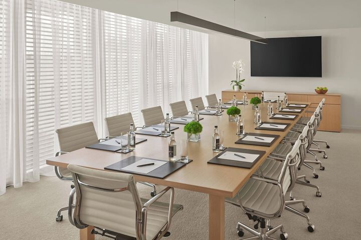 Meeting facility