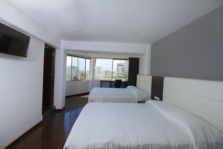Room 17 of 47