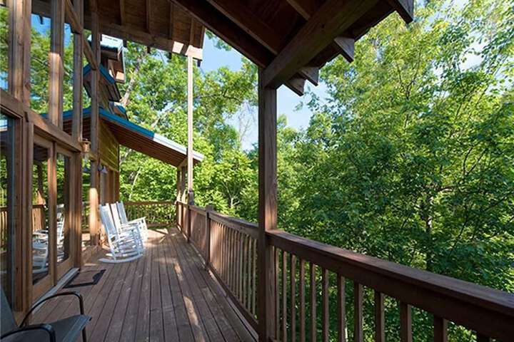 Bear Pause Four Bedroom Home in Sevierville, TN