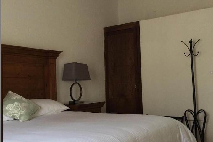 Room 17 of 52