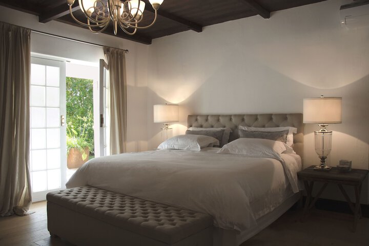 Room 3 of 46