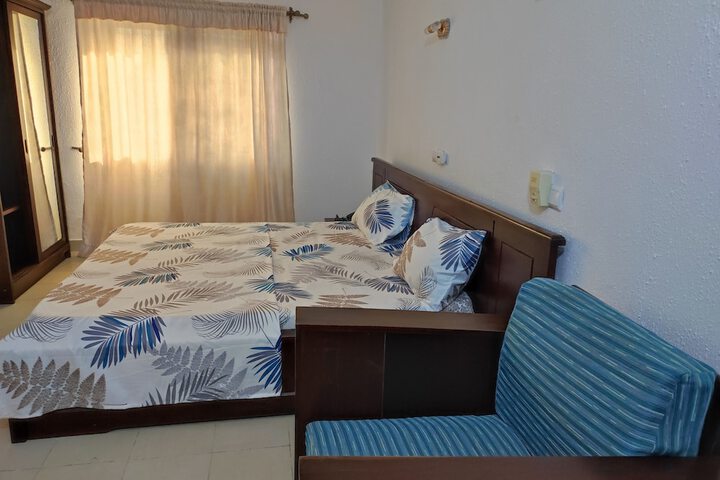 Room 36 of 156