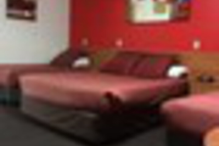 Room 80 of 159