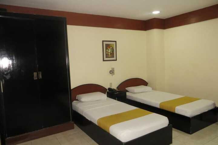 Room 26 of 44