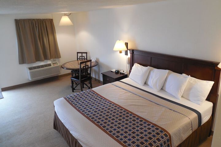 Room 21 of 54
