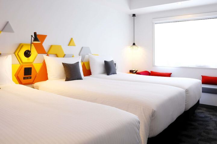 Room 18 of 49