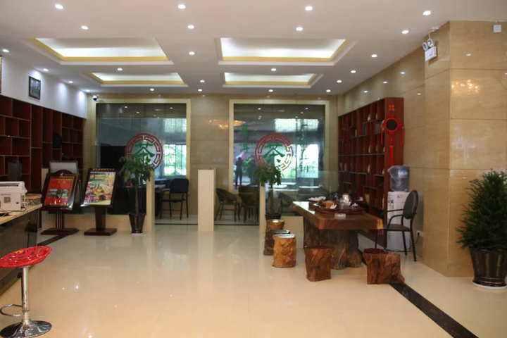 Hotel Interior 18 of 24