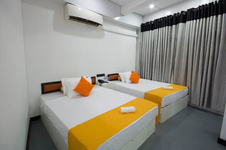 Room 12 of 47