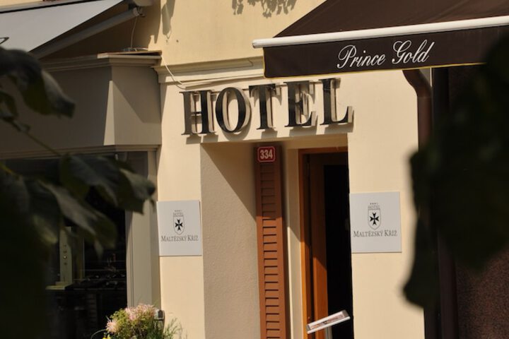 Hotel 55 of 64