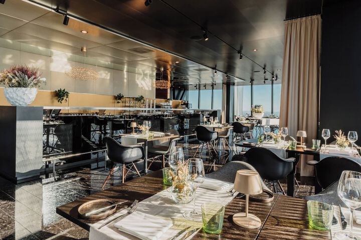 Dining 100 of 131