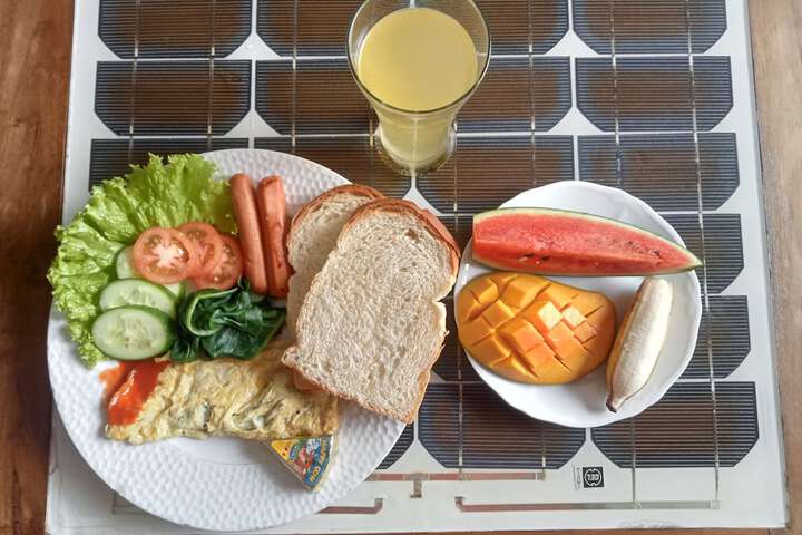 Breakfast/Coffee Service 70 of 73