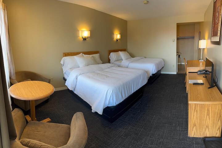 Room 13 of 47