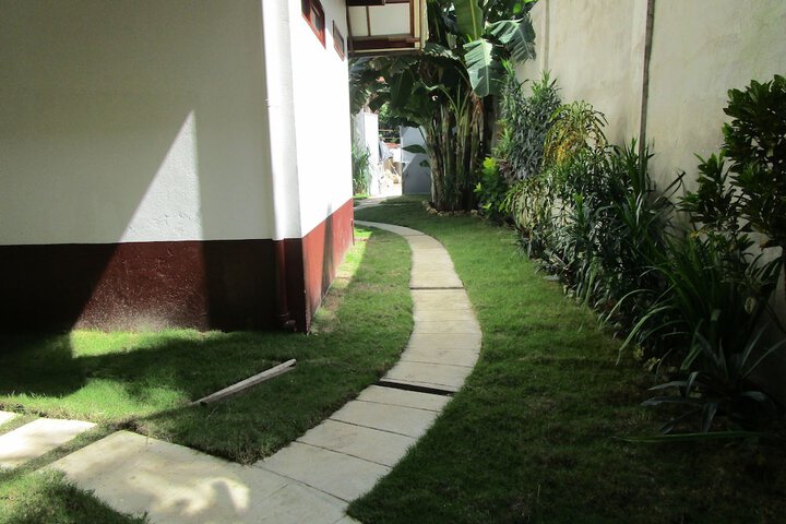 Property Grounds 17 of 23
