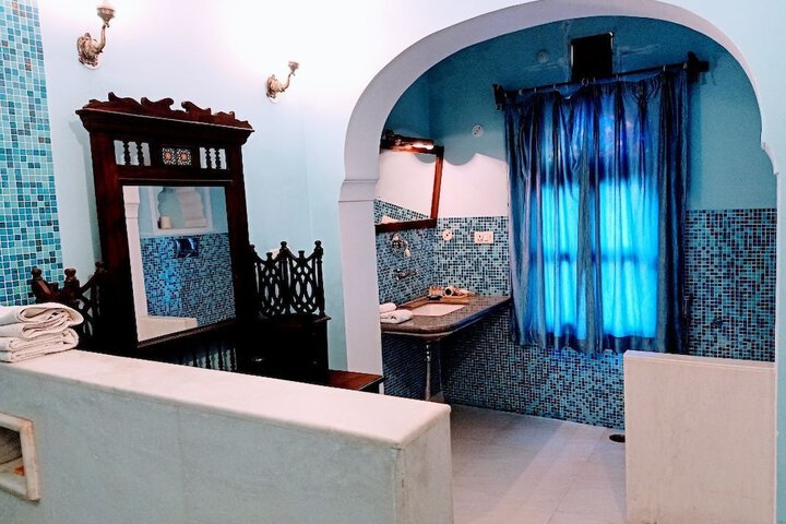 Room 45 of 62